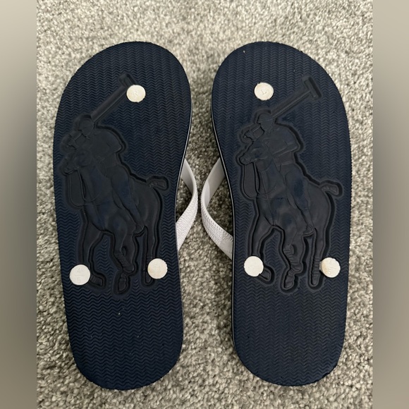 ⭐️Polo Ralph Lauren boys navy/white flip flops US 4/5 - Picture 2 of 3